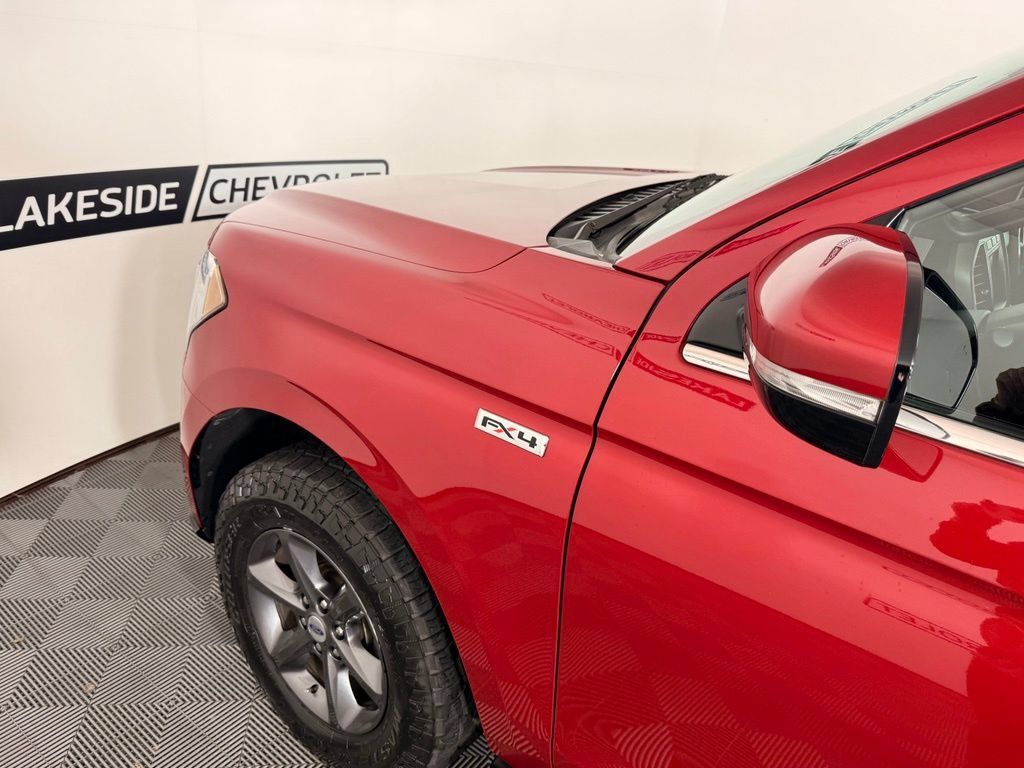 Used 2021 Ford Expedition XLT AWD/4WD image 10
