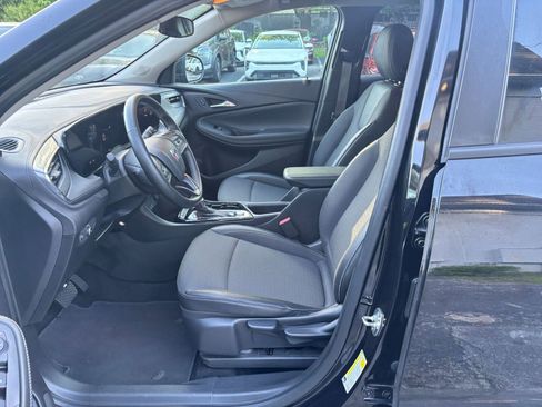 Used 2025 Buick Encore GX Preferred FWD image 25