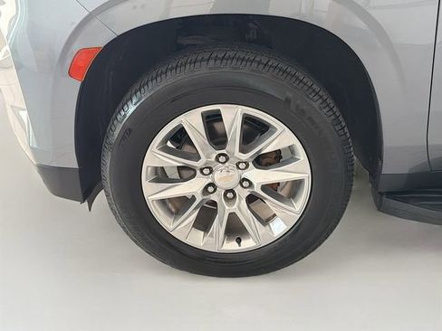 Used 2022 Chevrolet Tahoe Premier AWD/4WD image 30