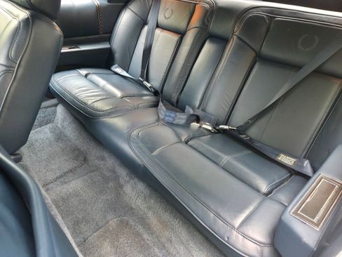 Used 1990 Cadillac De Ville Coupe FWD image 19