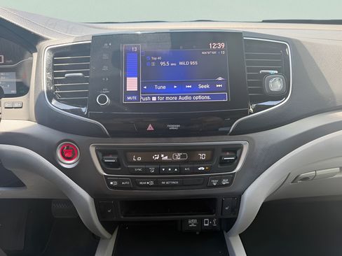 Used 2023 Honda Ridgeline RTL image 17