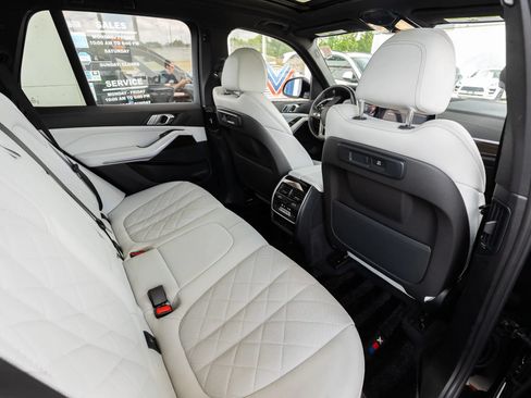 Used 2023 BMW X5 sDrive40i RWD image 27