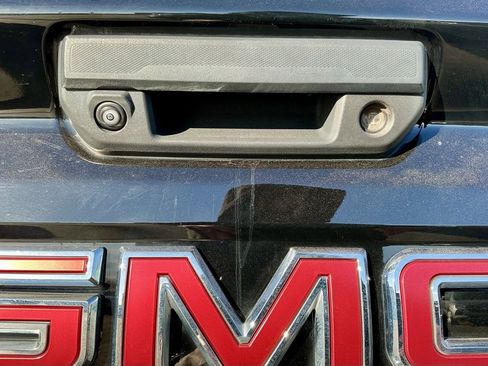 Used 2023 GMC Canyon Elevation w/ Convenience Package image 15