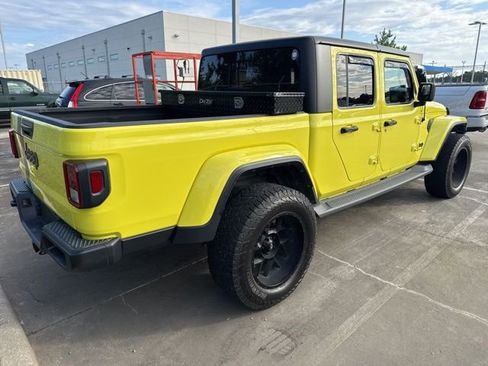 Used 2023 Jeep Gladiator Sport image 5