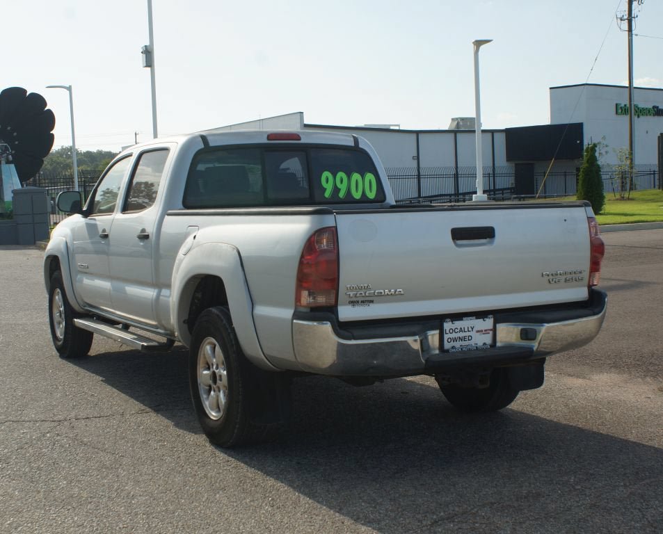 Used 2005 Toyota Tacoma PreRunner w/ SR5 Pkg #3 RWD image 11