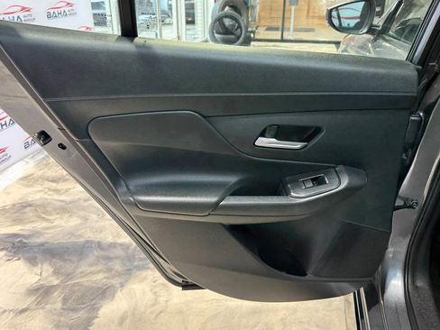 Used 2026 Nissan Sentra SR w/ Floor Mat Package FWD image 39