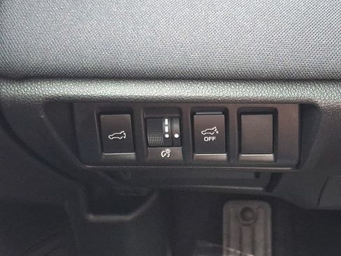 Certified 2025 Subaru Outback Premium AWD/4WD image 23