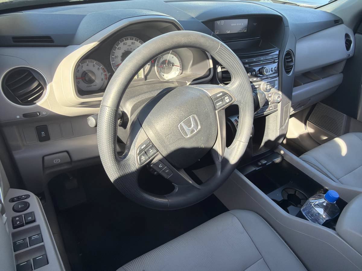 Used 2012 Honda Pilot EX image 2