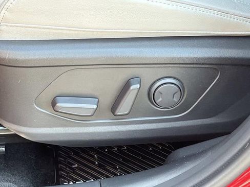 Certified 2025 Hyundai Tucson Limited w/ Tow & Go Package AWD/4WD image 24