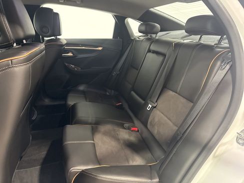 Used 2014 Chevrolet Impala LT w/ Premium Seating Package image 31