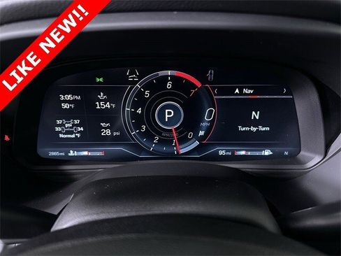 Used 2025 Cadillac CT4 Premium Luxury image 12