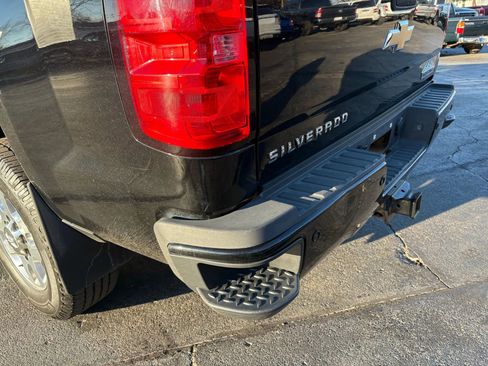 Used 2015 Chevrolet Silverado 3500 High Country w/ Duramax Plus Package image 16