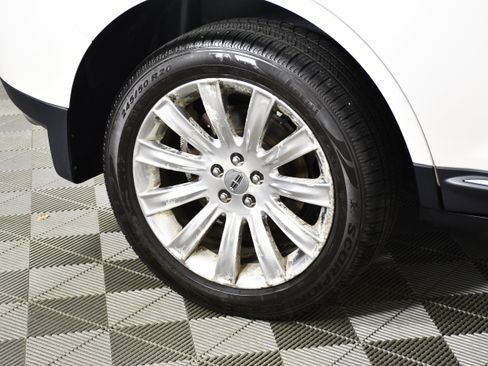 Used 2014 Lincoln MKX AWD w/ Equipment Group 102A image 54