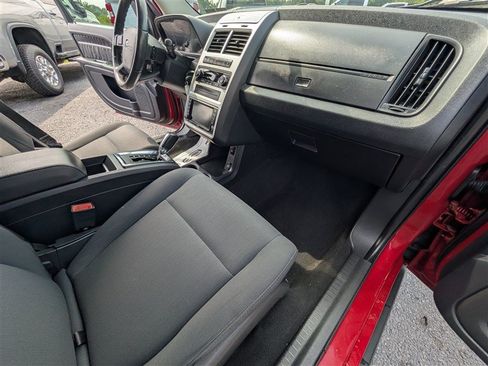 Used 2010 Dodge Journey SXT w/ Rear Seat Video Group FWD image 21