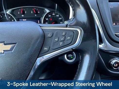 Used 2021 Chevrolet Equinox LT FWD image 16