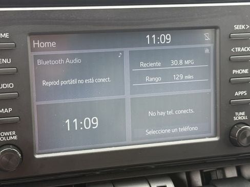 Used 2019 Toyota RAV4 XLE Premium FWD image 19