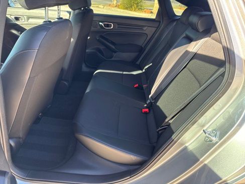 Used 2025 Honda Civic Sport image 10