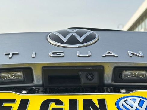 Certified 2024 Volkswagen Tiguan S image 17