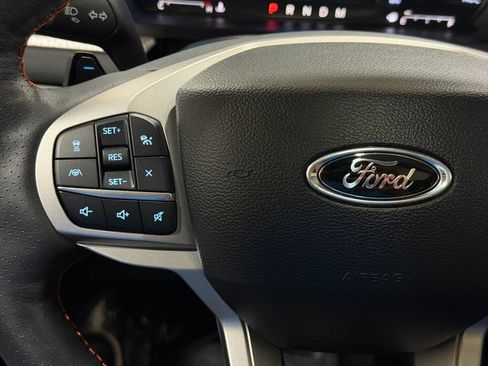 Used 2024 Ford Explorer Timberline w/ Timberline Technology Package AWD/4WD image 17