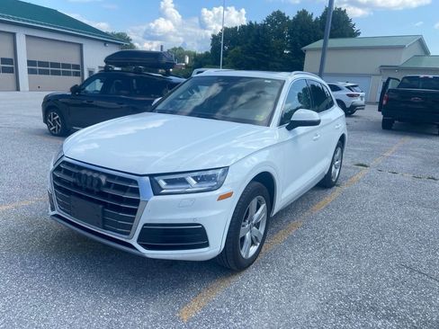 Used 2018 Audi Q5 2.0T Premium Plus w/ Premium Plus Package AWD/4WD image 3