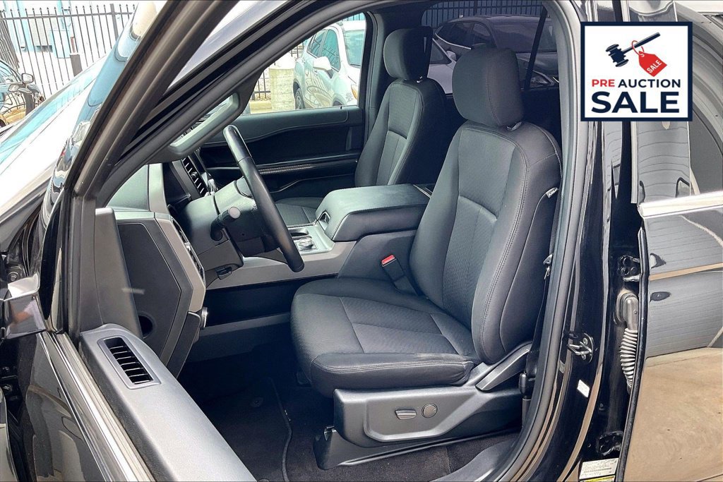 Used 2020 Ford Expedition XLT AWD/4WD image 25