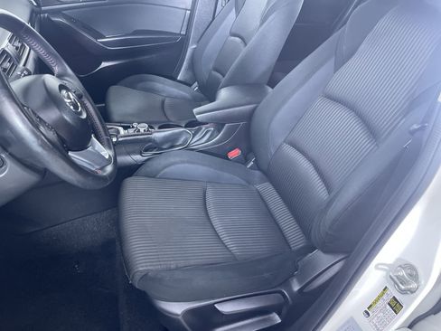 Used 2016 MAZDA MAZDA3 i Touring image 15