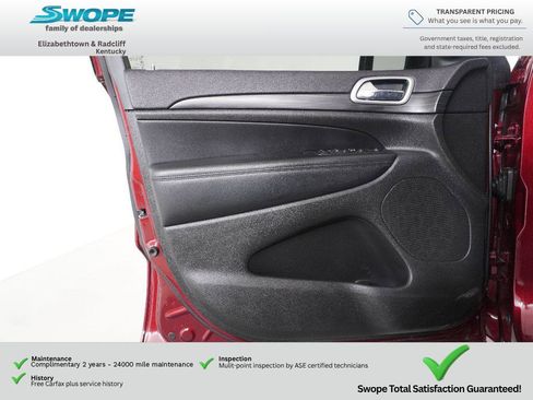 Used 2019 Jeep Grand Cherokee Altitude AWD/4WD image 13
