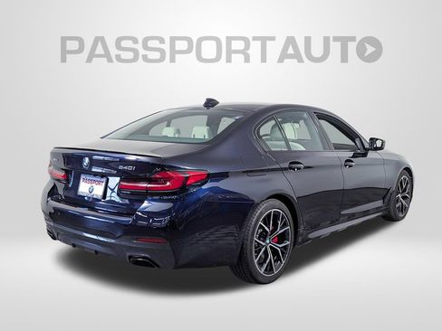 Used 2023 BMW 540i xDrive w/ M Sport Package AWD/4WD image 7