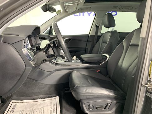 Used 2020 Audi Q7 3.0T Premium Plus w/ Premium Plus Package AWD/4WD image 15