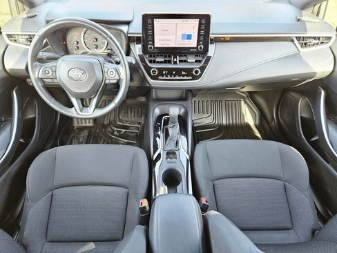 Used 2022 Toyota Corolla SE image 9