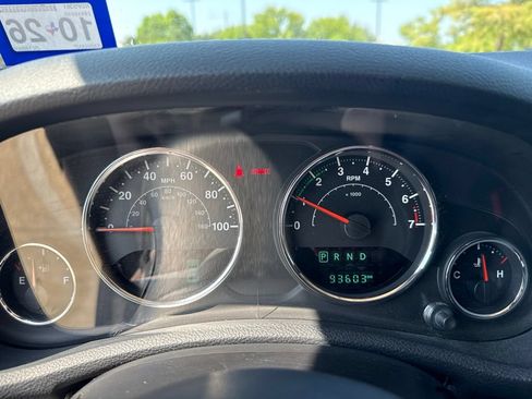 Used 2016 Jeep Wrangler Unlimited Sport AWD/4WD image 6