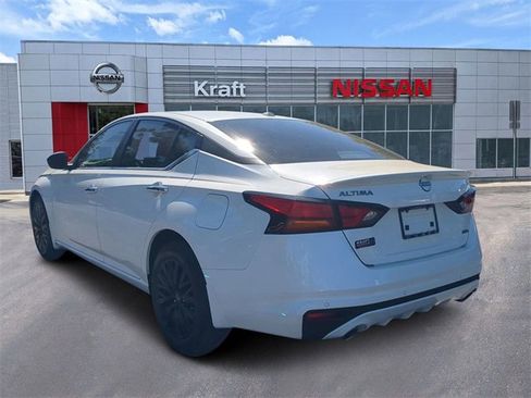 New 2025 Nissan Altima 2.5 SV w/ SV Special Edition Package image 5