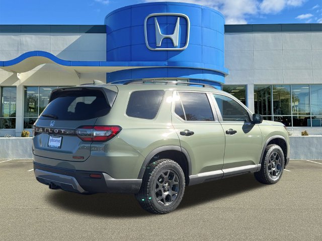 New 2026 Honda Pilot TrailSport image 4