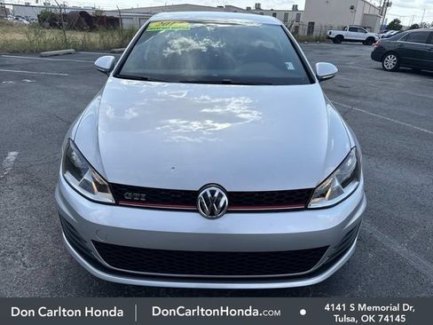 Used 2017 Volkswagen GTI S FWD image 2