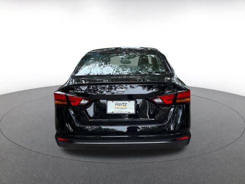 Used 2026 Nissan Altima 2.5 SV FWD image 6