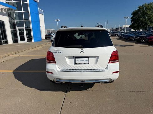 Used 2015 Mercedes-Benz GLK 350 2WD image 3