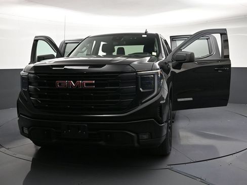 Used 2025 GMC Sierra 1500 Elevation AWD/4WD image 36
