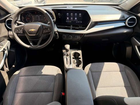 Used 2024 Chevrolet Trax LS w/ Driver Confidence Package FWD image 21