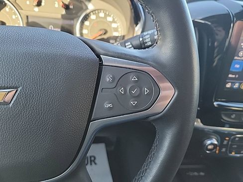 Used 2023 Chevrolet Traverse LT image 26