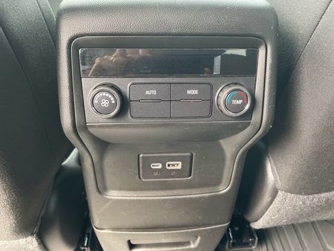 Used 2023 GMC Acadia SLE AWD/4WD image 26