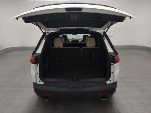 Used 2023 Chevrolet Traverse LS FWD image 29