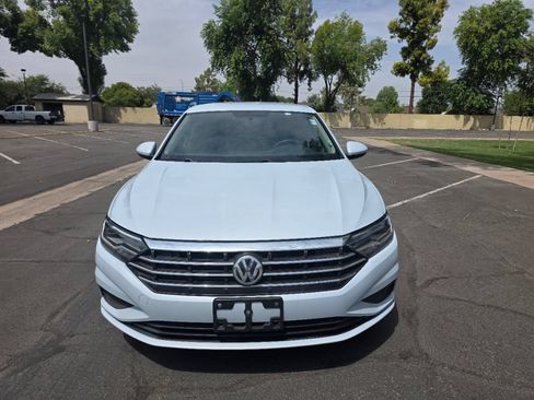 Used 2019 Volkswagen Jetta SE FWD image 10