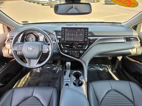 Used 2022 Toyota Camry SE w/ Audio Upgrade Package FWD image 31