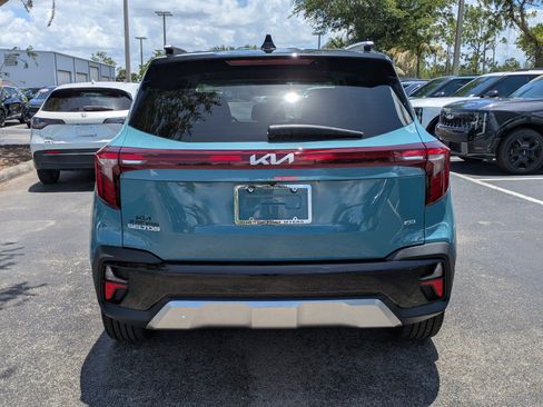 Certified 2026 Kia Seltos SX AWD/4WD image 5