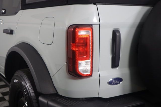Used 2022 Ford Bronco Black Diamond AWD/4WD image 24
