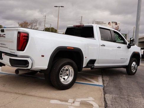 New 2026 GMC Sierra 3500 Denali w/ Denali Reserve Package image 6