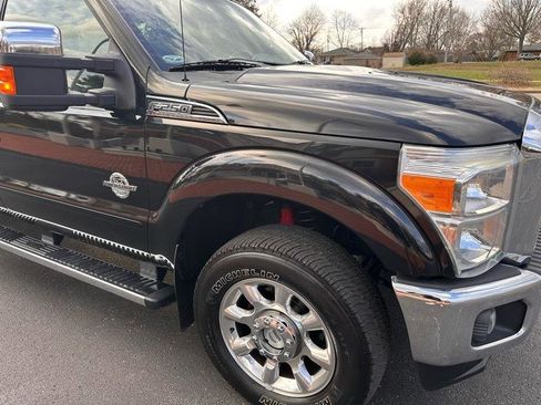 Used 2011 Ford F250 Lariat w/ Lariat Ultimate Pkg image 6
