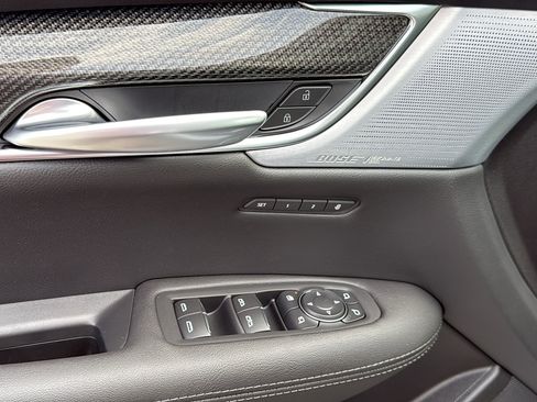 New 2026 Cadillac XT5 Sportv w/ LPO, Floor Liner Package image 11