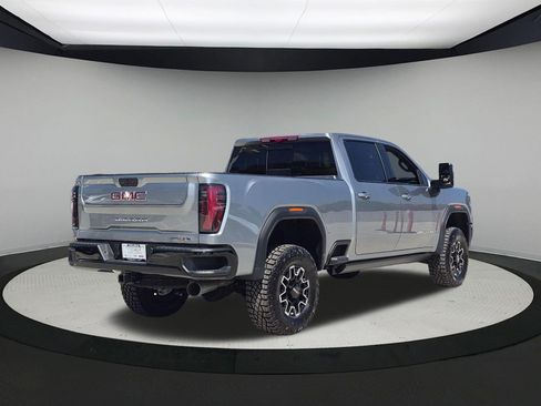 New 2026 GMC Sierra 2500 AT4X w/ LPO, Black Badging Package AWD/4WD image 5