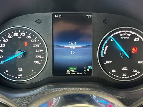 New 2024 Mercedes-Benz eSprinter 170 Cargo image 23